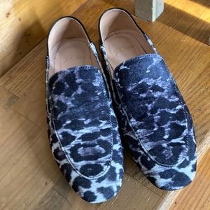 Velvet Black & White Patterned Loafer